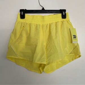 Women’s All in Motion Mid-Rise Core Run Shorts Lemon Yellow Size XS
